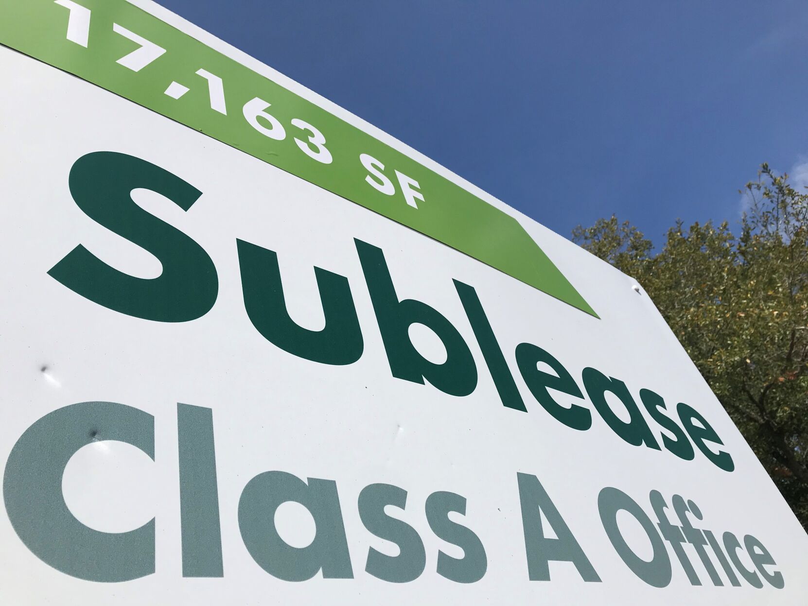 Sublease sign in Mount Pleasant